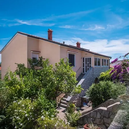 Apartman Apartments Saga - Garden And Grill Mali Lošinj