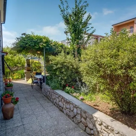 Apartments Saga - Garden And Grill Apartman *