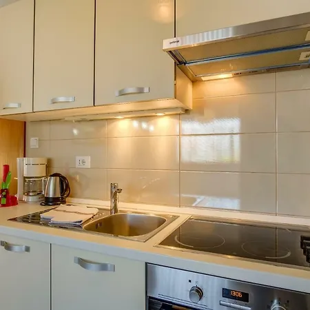 Apartments Saga - Garden And Grill Apartman *