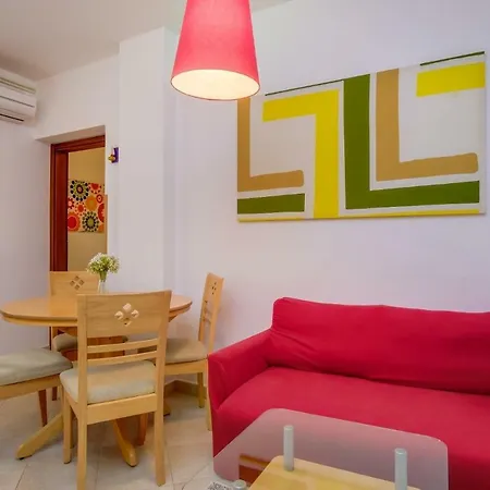 Apartments Saga - Garden And Grill Apartman Mali Lošinj
